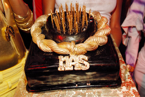 Kelis Presents Nas' Surprise Birthday Party