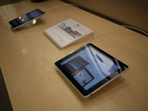 First Staff Blog-iPadニューヨーク5thaveapplesotre